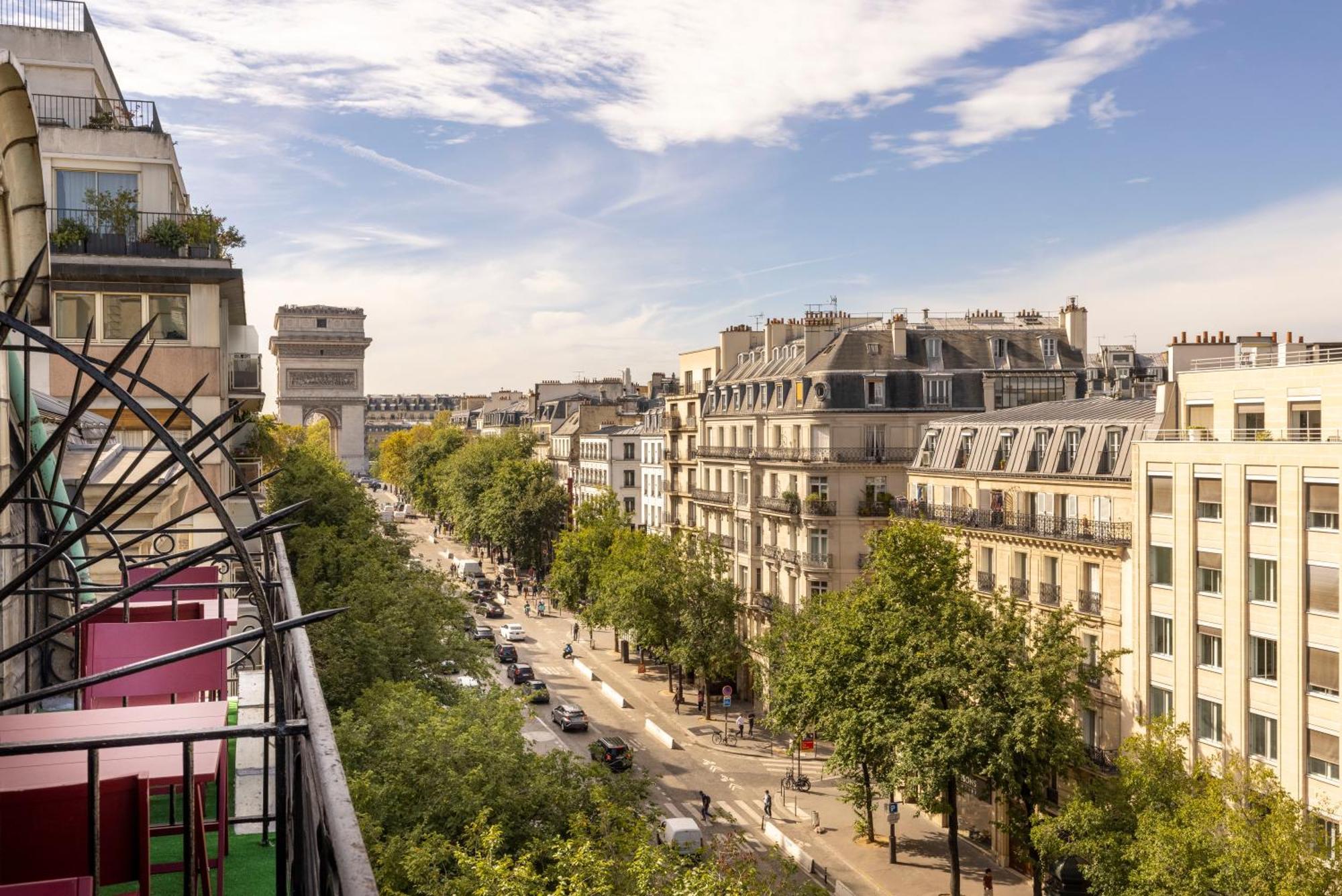 Hotel Elysées Ceramic Paris